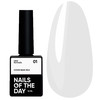 NAILSOFTHEDAY Cover Base NIEUW Formule Melk 01 koude melkachtige 10 ml - Фото №1