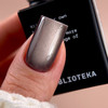 Gellak BIBLIOTEKA CAT EYE NIGHT RAYS 01 Moon Dust koude zilverachtige gloed 10 ml - Фото №3