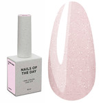 NAILSOFTHEDAY Cover Base NIEUW Formula 26 delicaat roze met zilveren glitter 10 ml