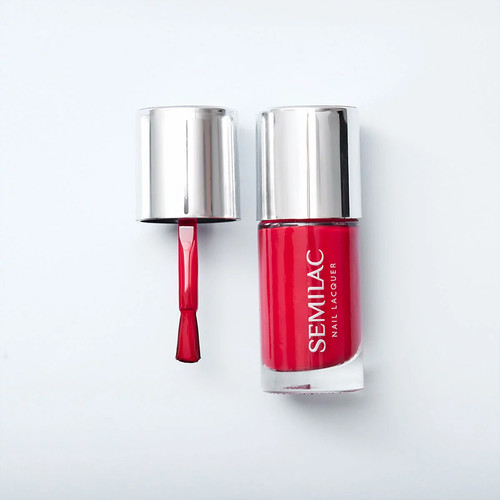 Классический лак для ногтей Semilac Nail Lacquer 110 Classic Red 9 мл - Фото №2