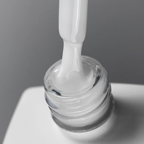 Basis voor nagels HEYLOVE Tint base Bride melkwit 15 ml - Фото №3