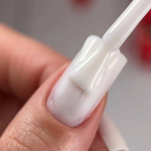 Basis voor nagels HEYLOVE Tint base Bride melkwit 15 ml - Фото №4