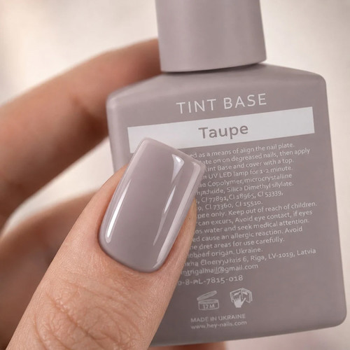Basis voor nagels HEYLOVE Tint base Taupe grijsbruin 15 ml - Фото №4