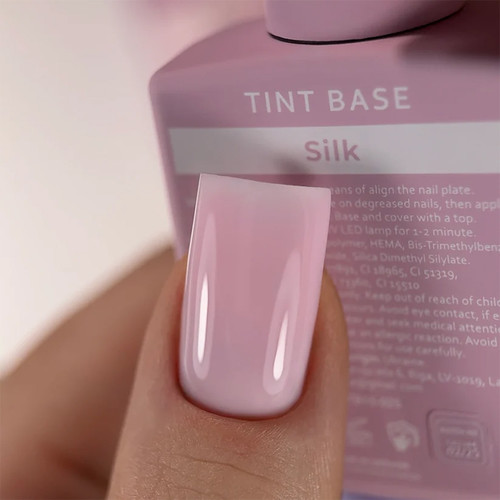Basis voor nagels HEYLOVE Tint base Silk rokerig roze 15 ml - Фото №2