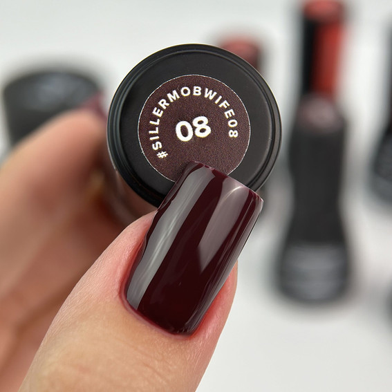 Siller Mob Wife hybride nagellak nr. 008 donker bordeauxrood 8 ml (NF-00020674) - Фото №2