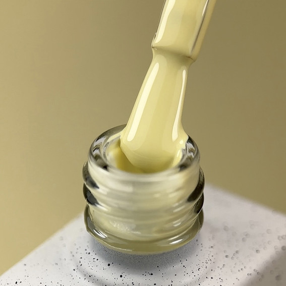 Gellak NAILSOFTHEDAY Color of the month July 2025 Banana Cream 10 ml - Фото №4