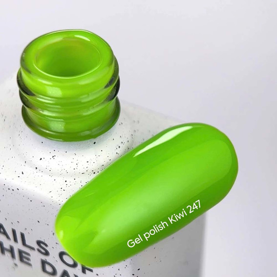 Gellack NAILSOFTHEDAY Kiwi 247 neongrün 10 ml - Фото №2
