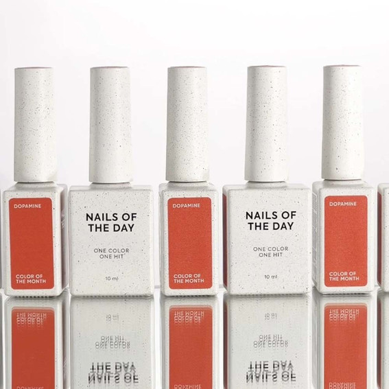Gellak NAILSOFTHEDAY Color of the month June 2026 Dopamine 10 ml - Фото №7