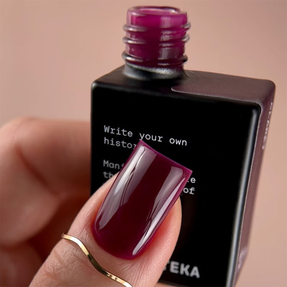 Gellak BIBLIOTEKA WARM LAYERS 22 Claret warme wijn 10 ml - Фото №3