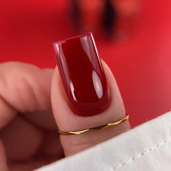 Gellak BIBLIOTEKA RED SPECTRUM 44 Crimson dicht gepigmenteerd rood 10 ml - Фото №3